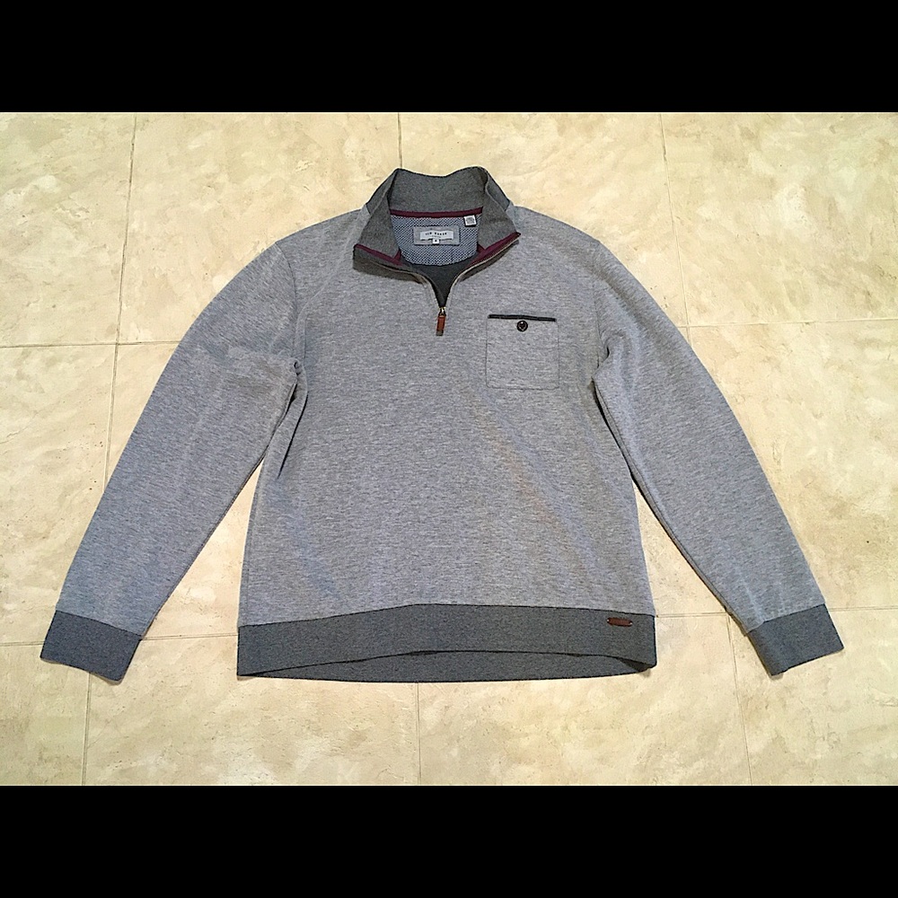 A Ted Baker London 1/4 Zip Pullover, Size 6/Large